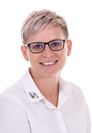 Katrin Reisinger Portrait frei 96A1539 Bearbeitet